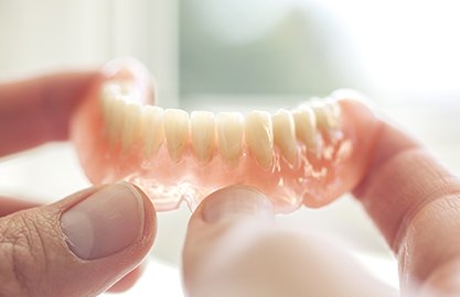 入れ歯（義歯）